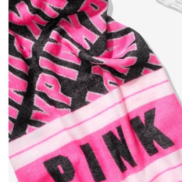Accessories - New Pink Blanket / Scarf